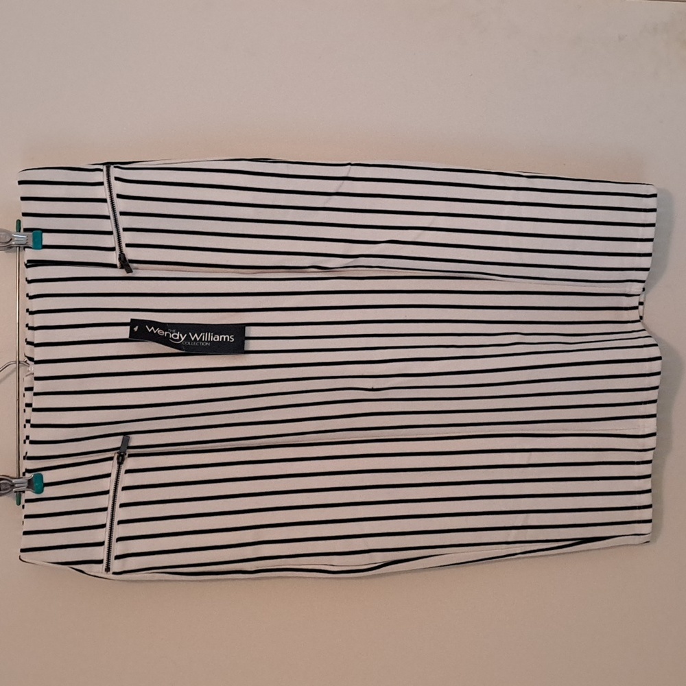 White with black stripes skirt by Wendy Williams